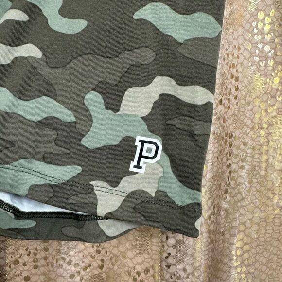 PINK Victorias Secret Green Active Camo Army Bike Shorts Medium - Picture 3 of 5